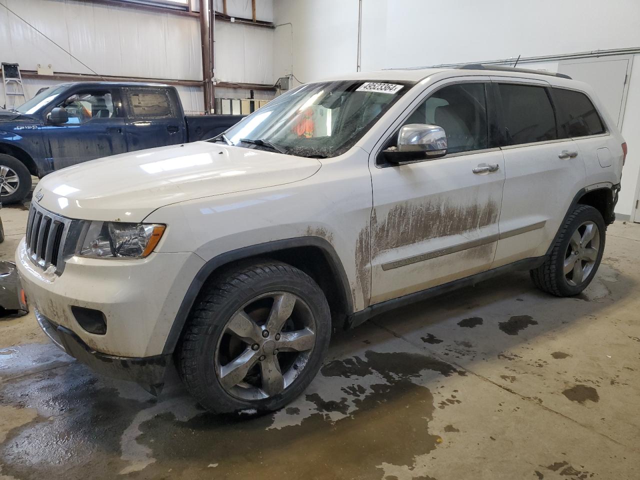 JEEP GRAND CHEROKEE 2011 1j4rr5gg3bc581860