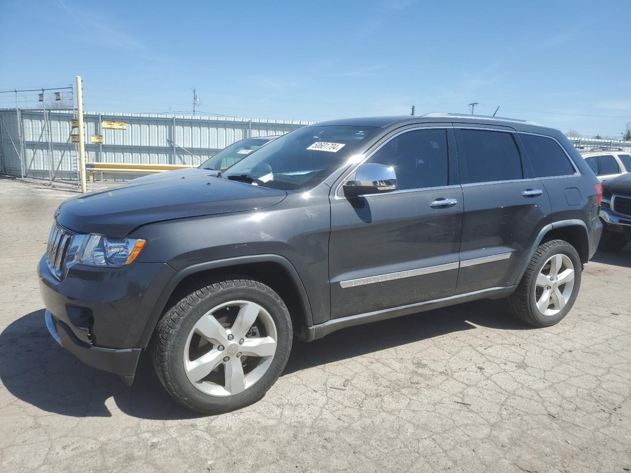 JEEP GRAND CHEROKEE 2011 1j4rr5gg6bc635829