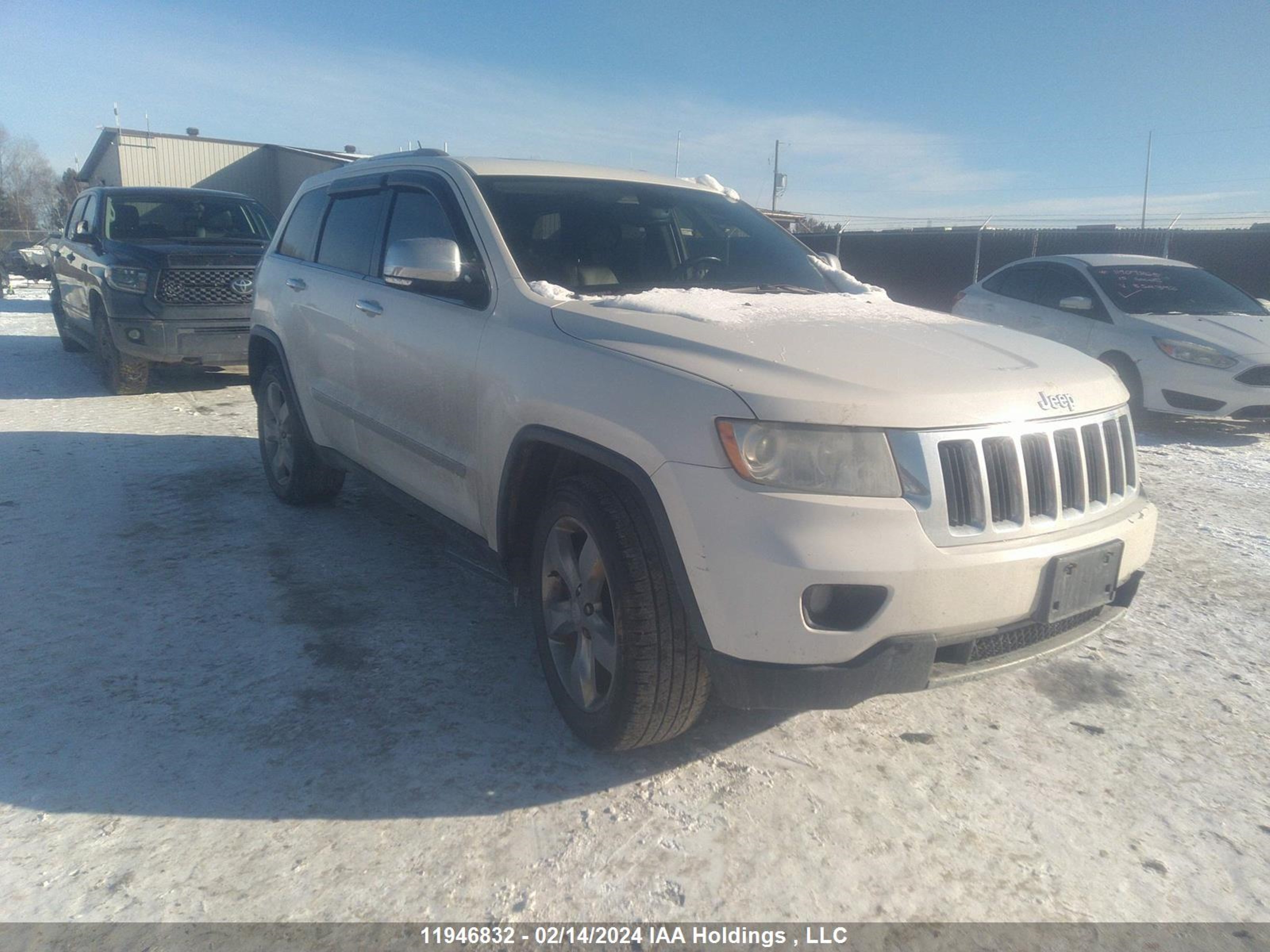 JEEP GRAND CHEROKEE 2011 1j4rr5gg9bc657940