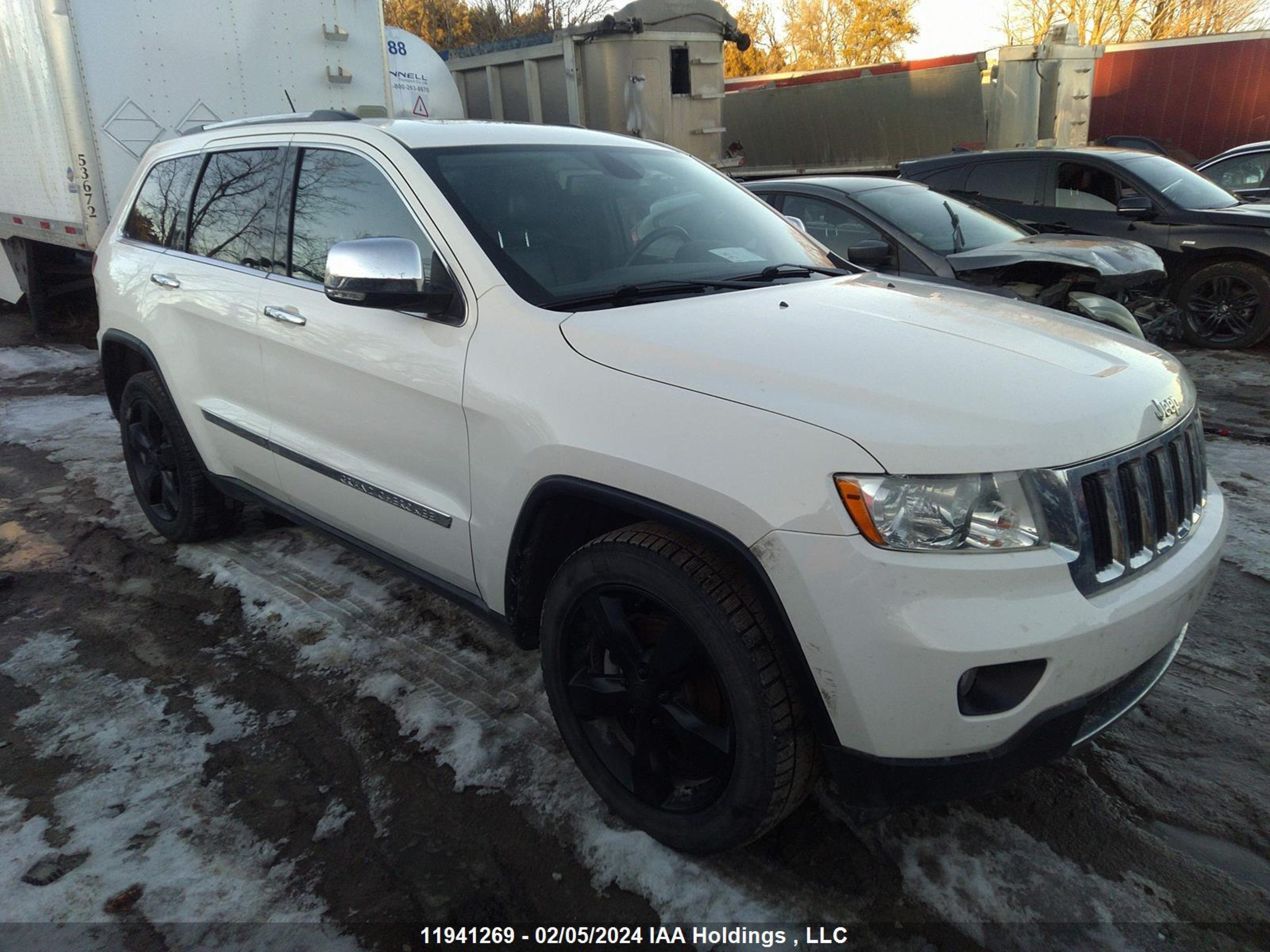 JEEP GRAND CHEROKEE 2011 1j4rr5ggxbc657980