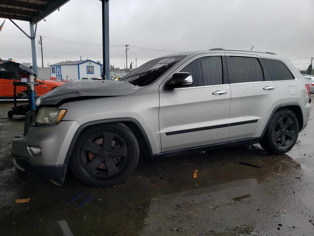 JEEP GRAND CHEROKEE 2011 1j4rr6gt5bc586805