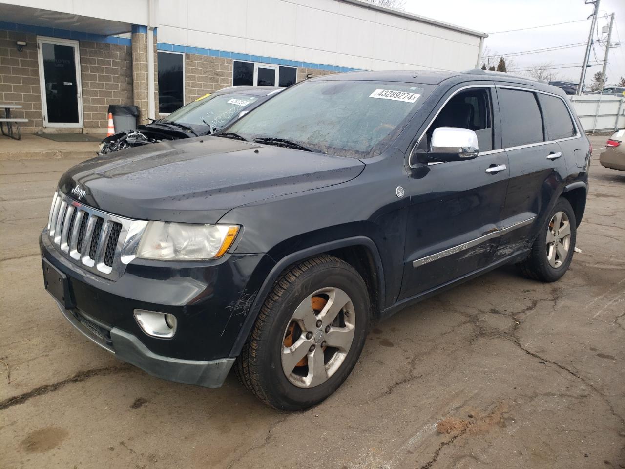 JEEP GRAND CHEROKEE 2011 1j4rr6gt5bc700382