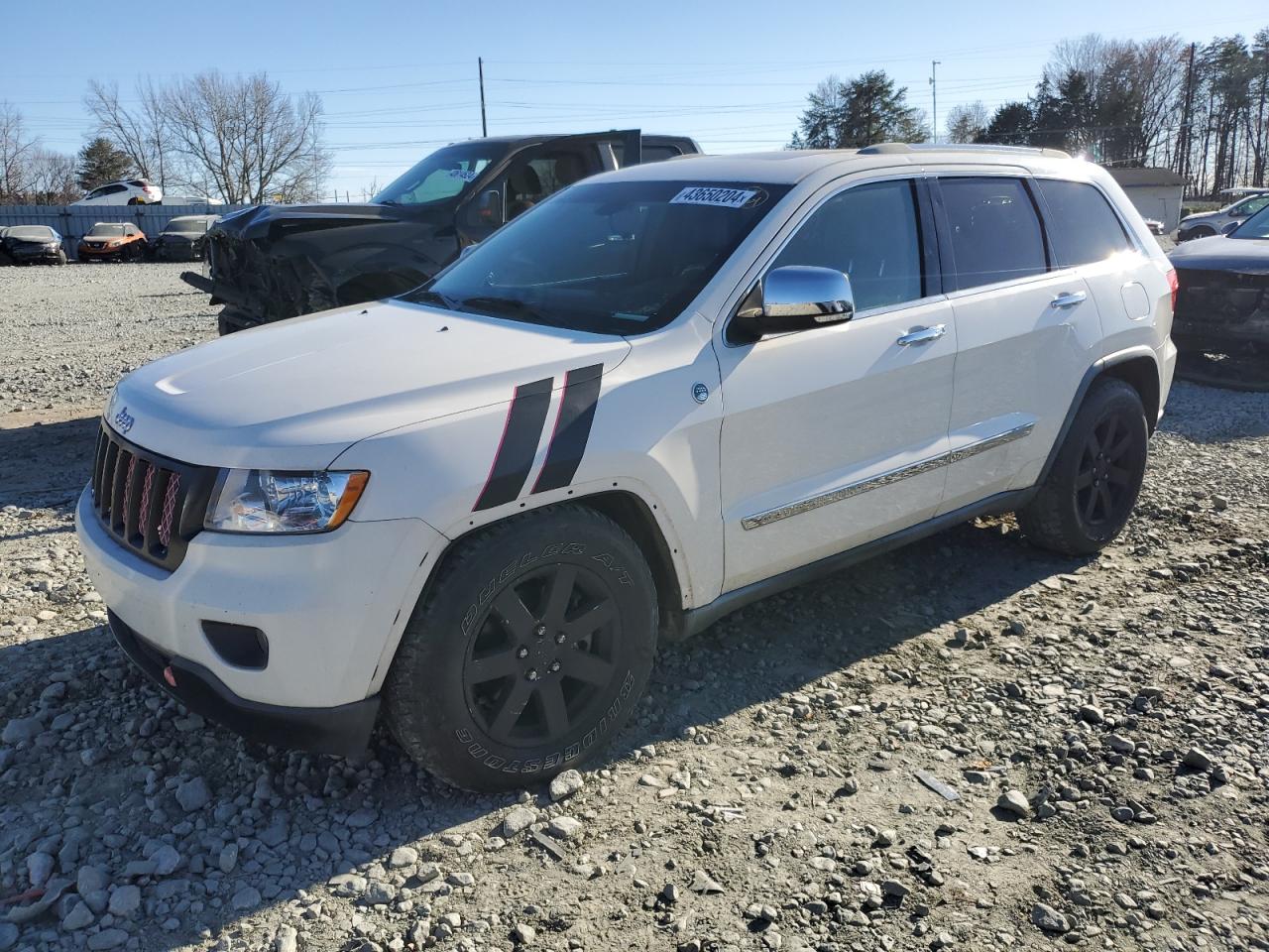 JEEP GRAND CHEROKEE 2011 1j4rr6gt9bc586712