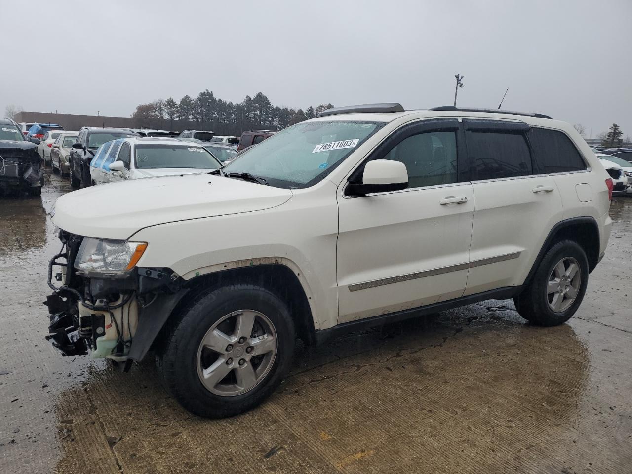 JEEP GRAND CHEROKEE 2011 1j4rs4gg2bc513256