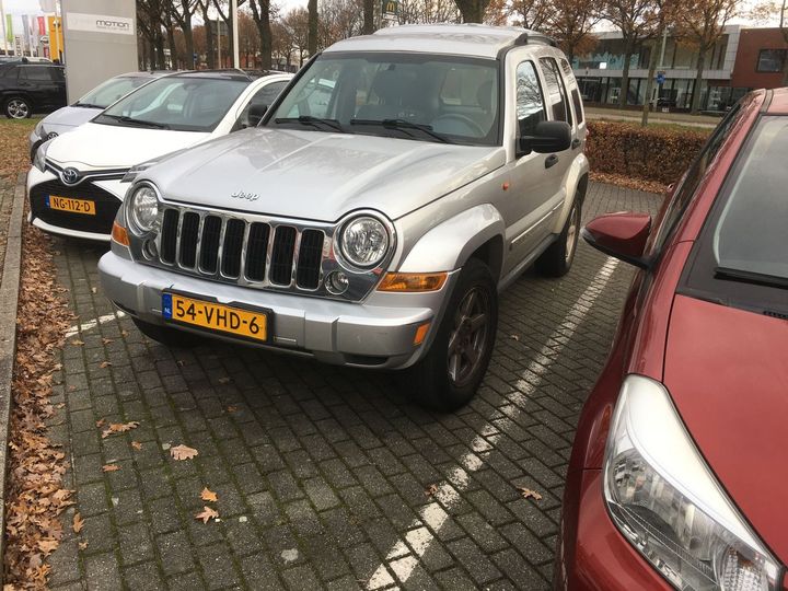 JEEP CHEROKEE 2007 1j8g6e8547w654106