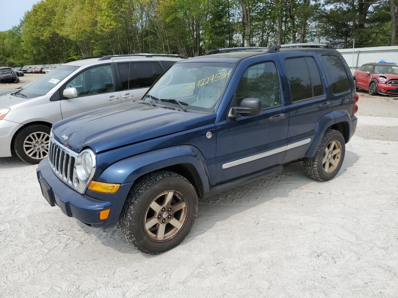 JEEP LIBERTY (NORTH AMERICA) 2005 1j8gl58kx5w672766