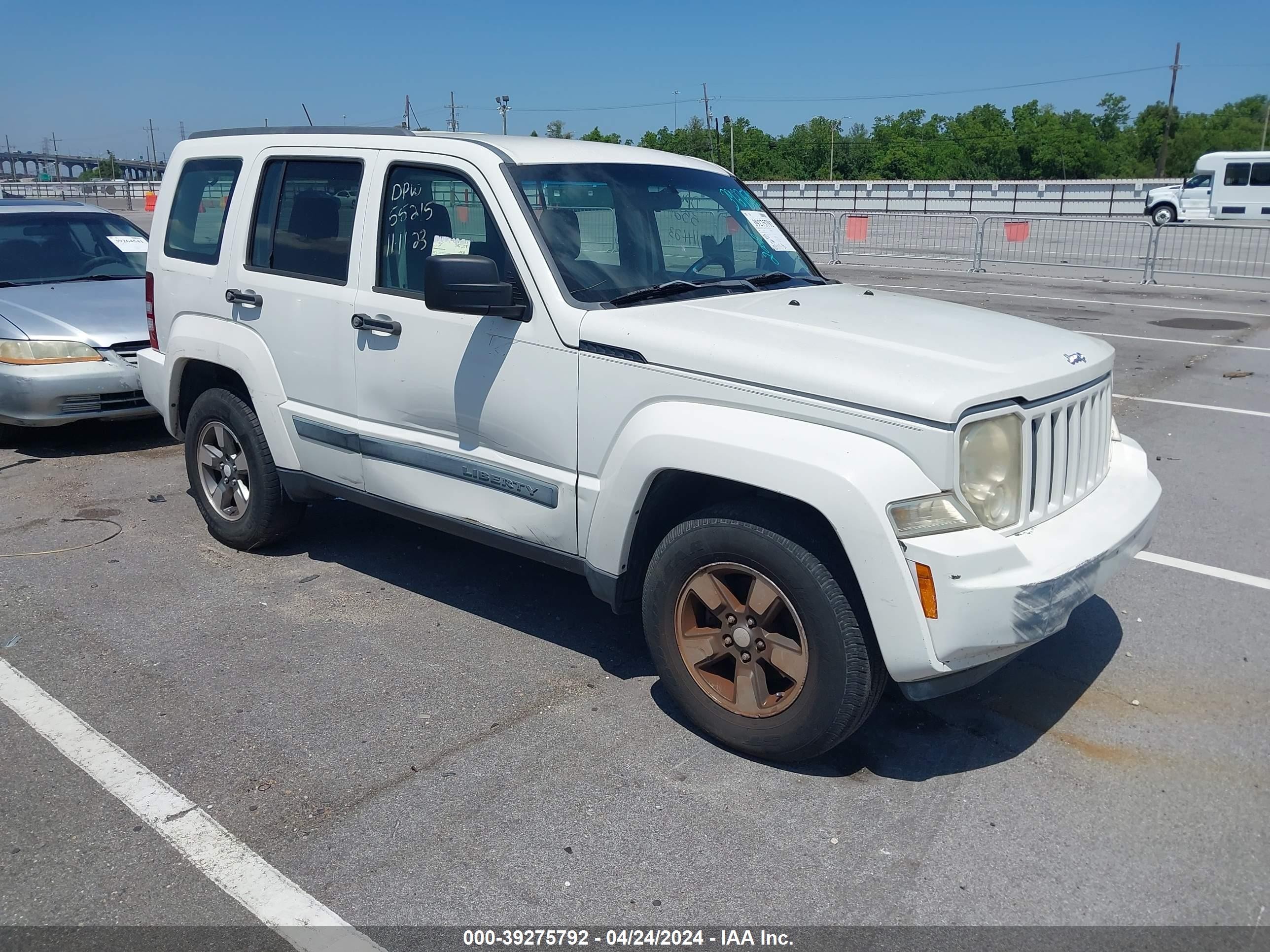 JEEP LIBERTY (NORTH AMERICA) 2008 1j8gp28k18w258279