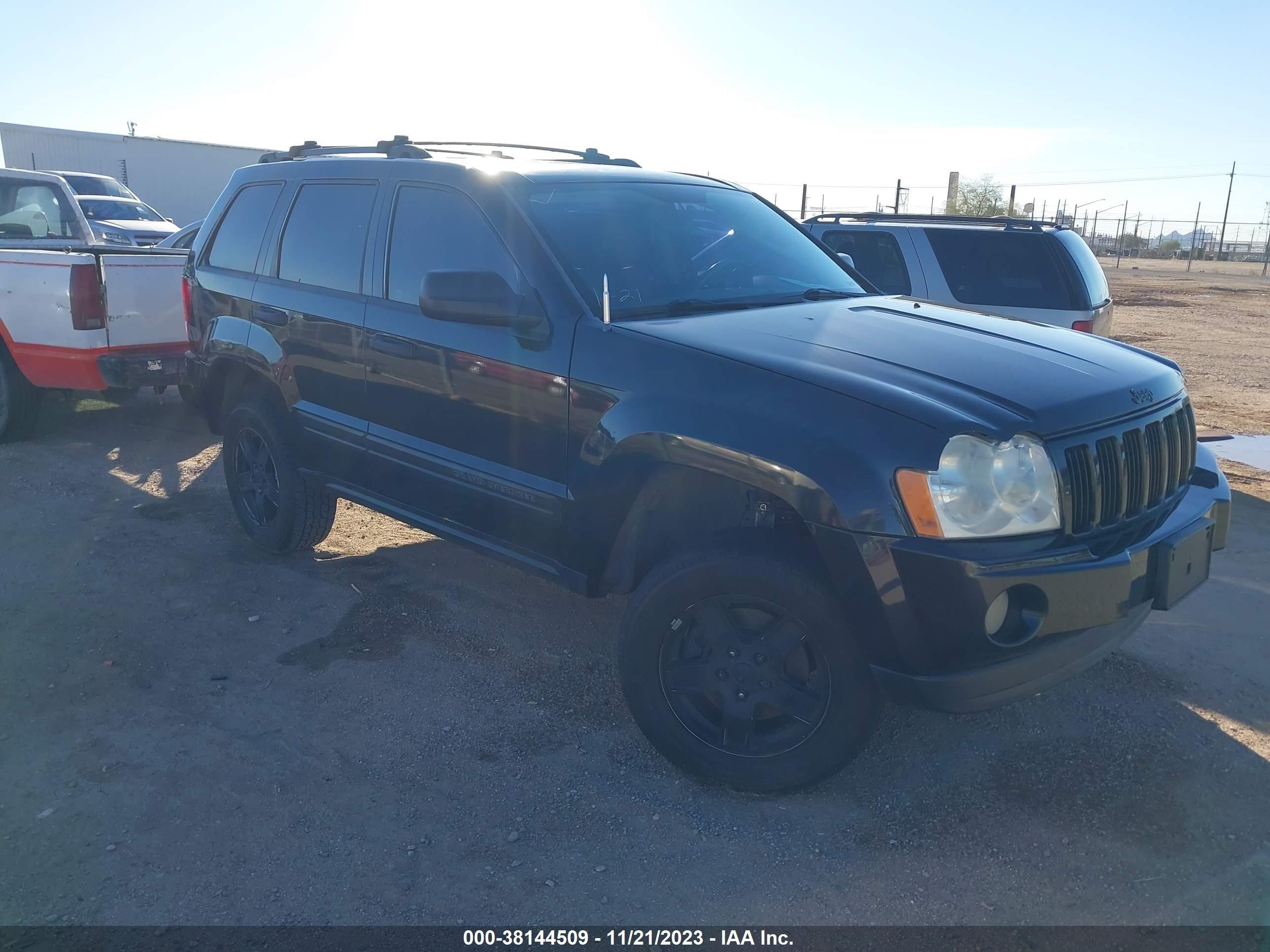 JEEP GRAND CHEROKEE 2005 1j8gr48k05c609167