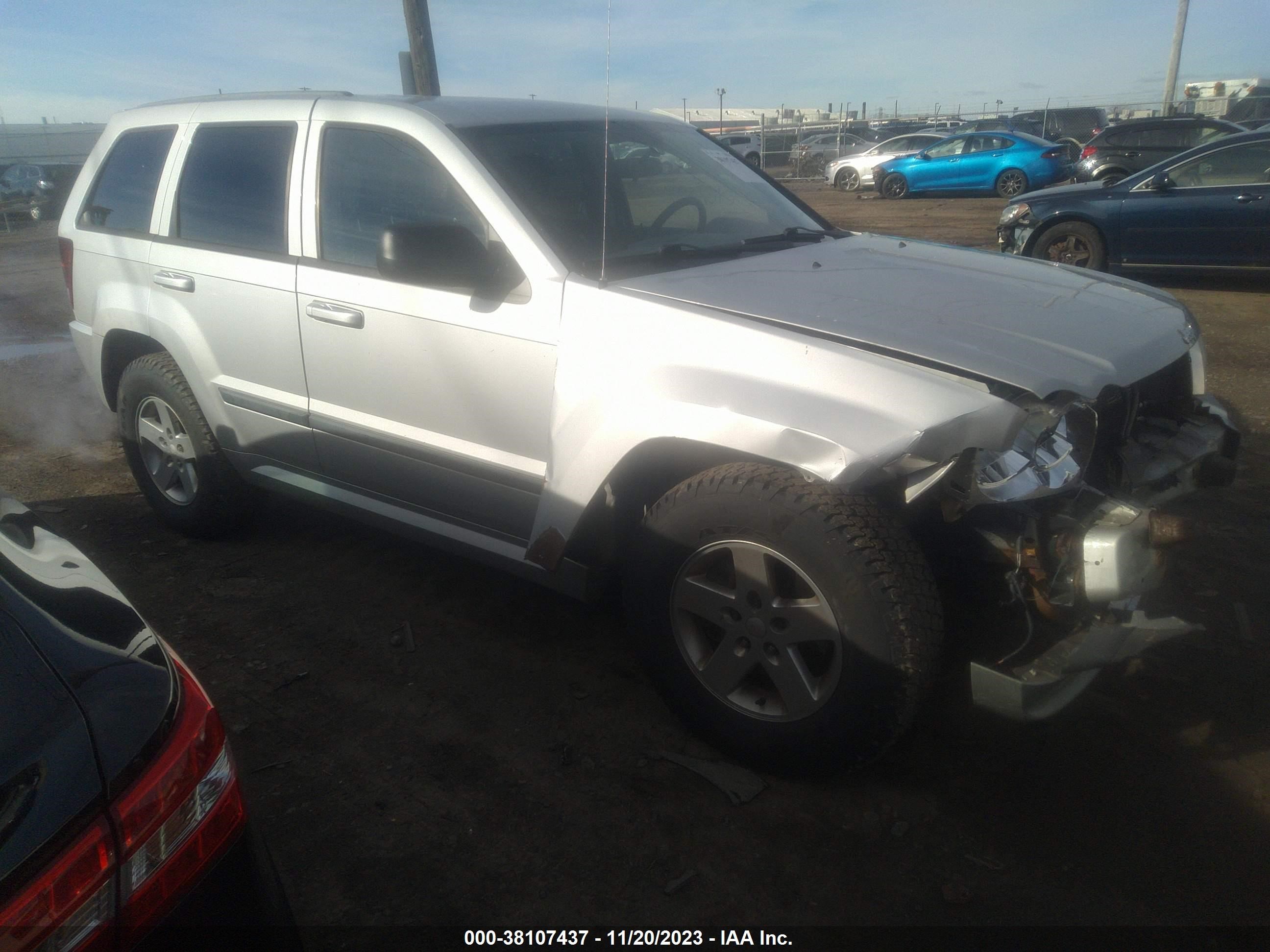 JEEP GRAND CHEROKEE 2007 1j8gr48k07c688486