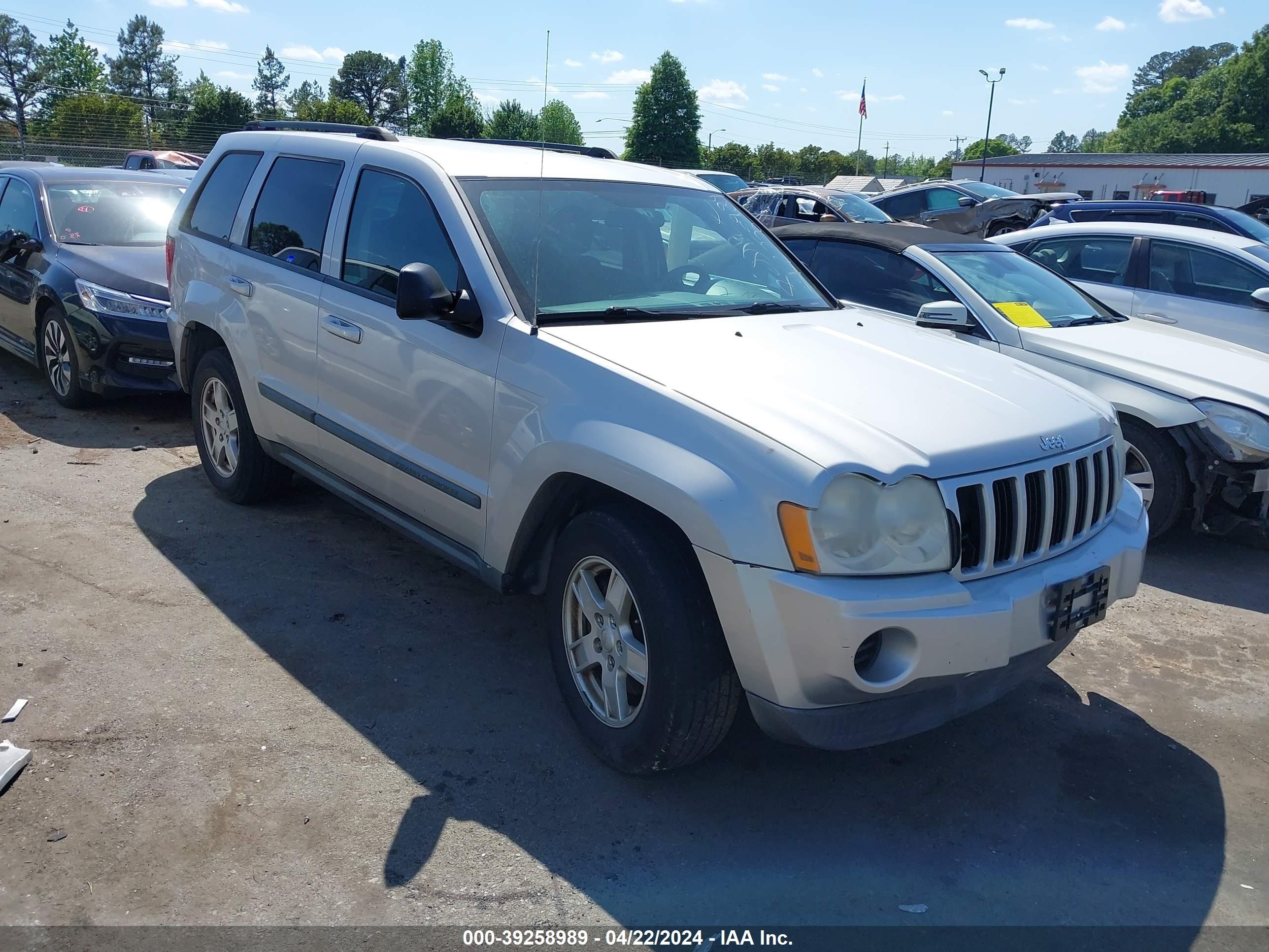 JEEP GRAND CHEROKEE 2007 1j8gr48k67c541802