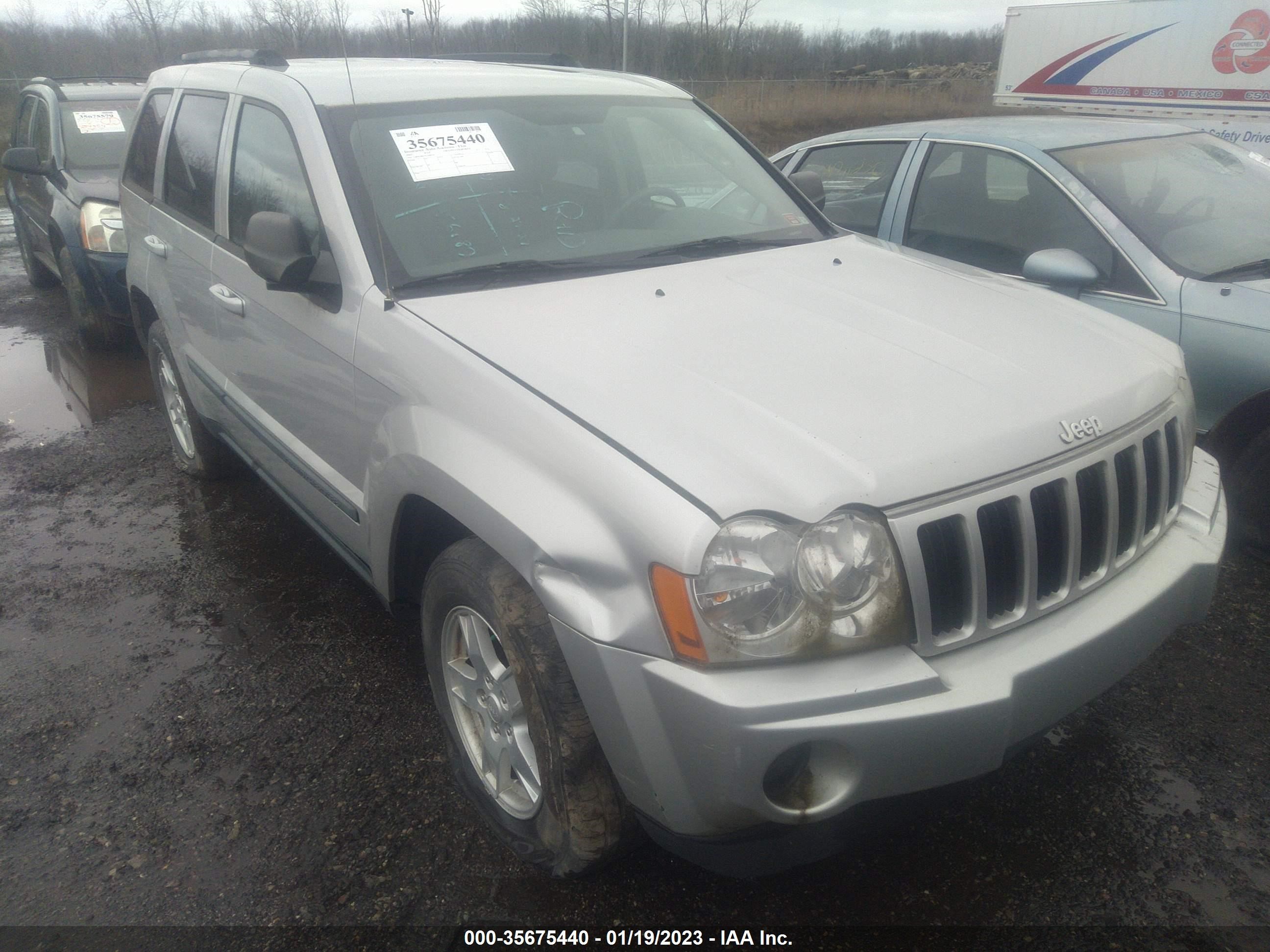 JEEP GRAND CHEROKEE 2007 1j8gr48k67c568059