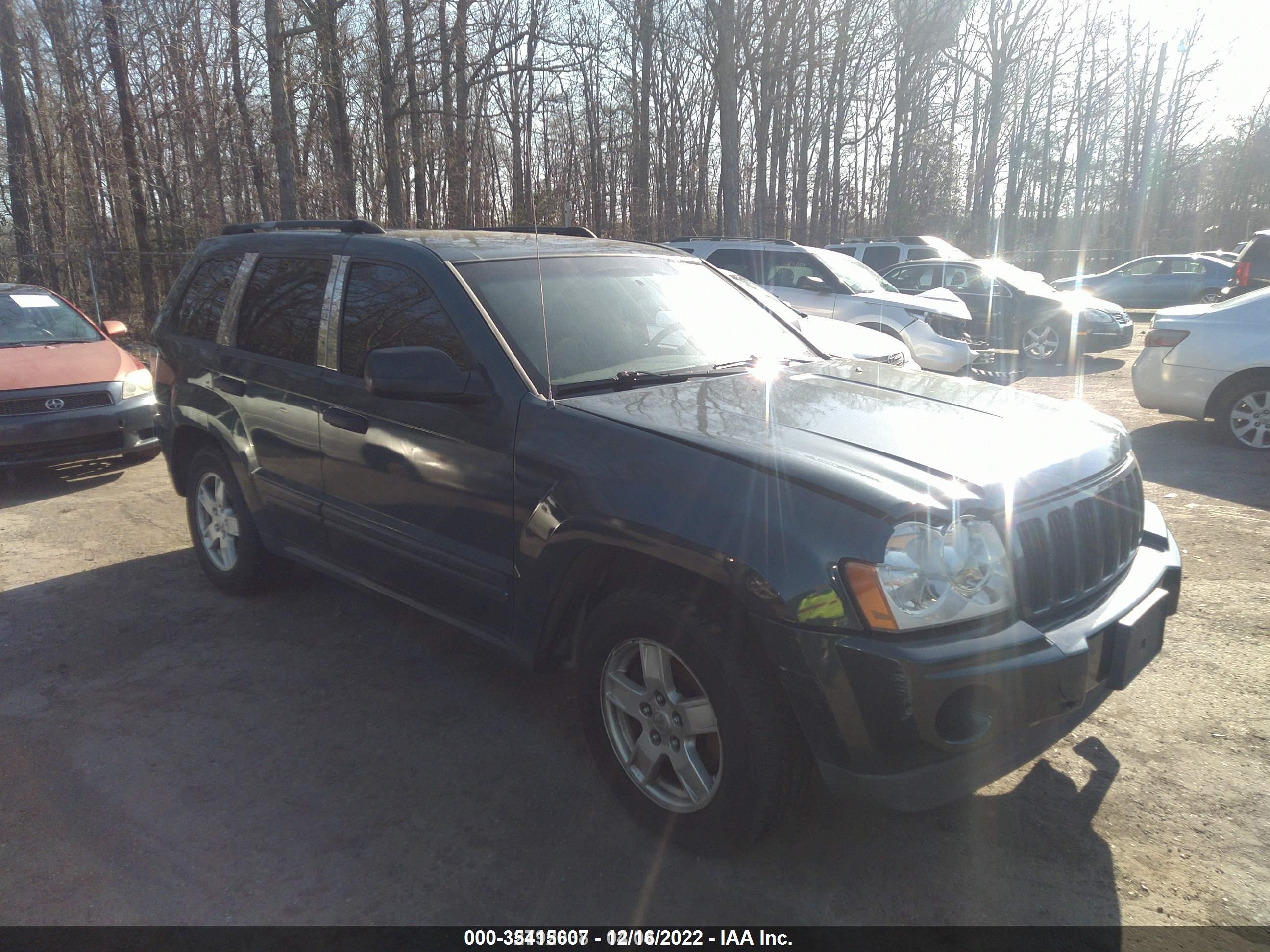 JEEP GRAND CHEROKEE 2005 1j8gr48k95c597813