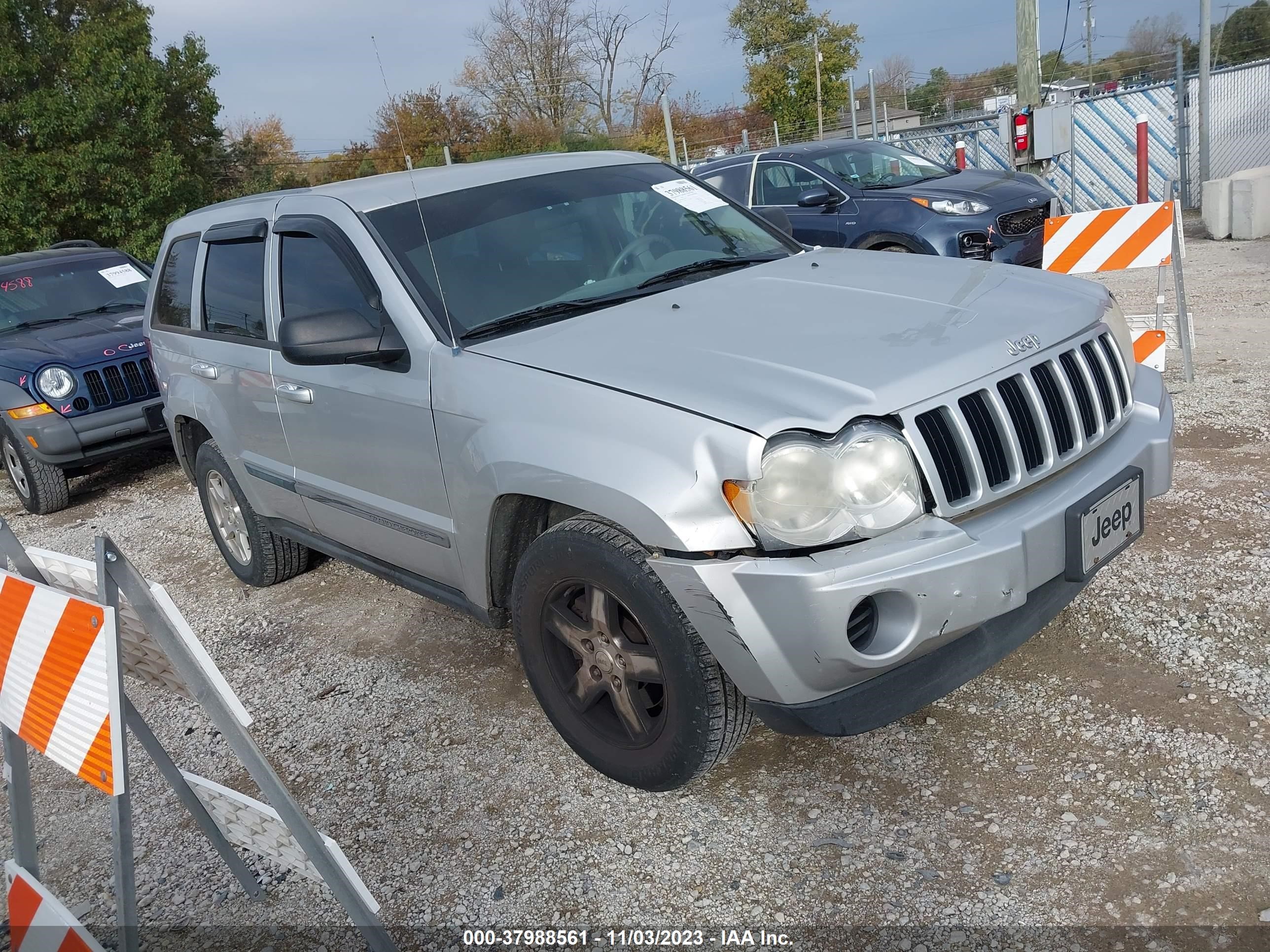 JEEP GRAND CHEROKEE 2007 1j8gr48kx7c647279