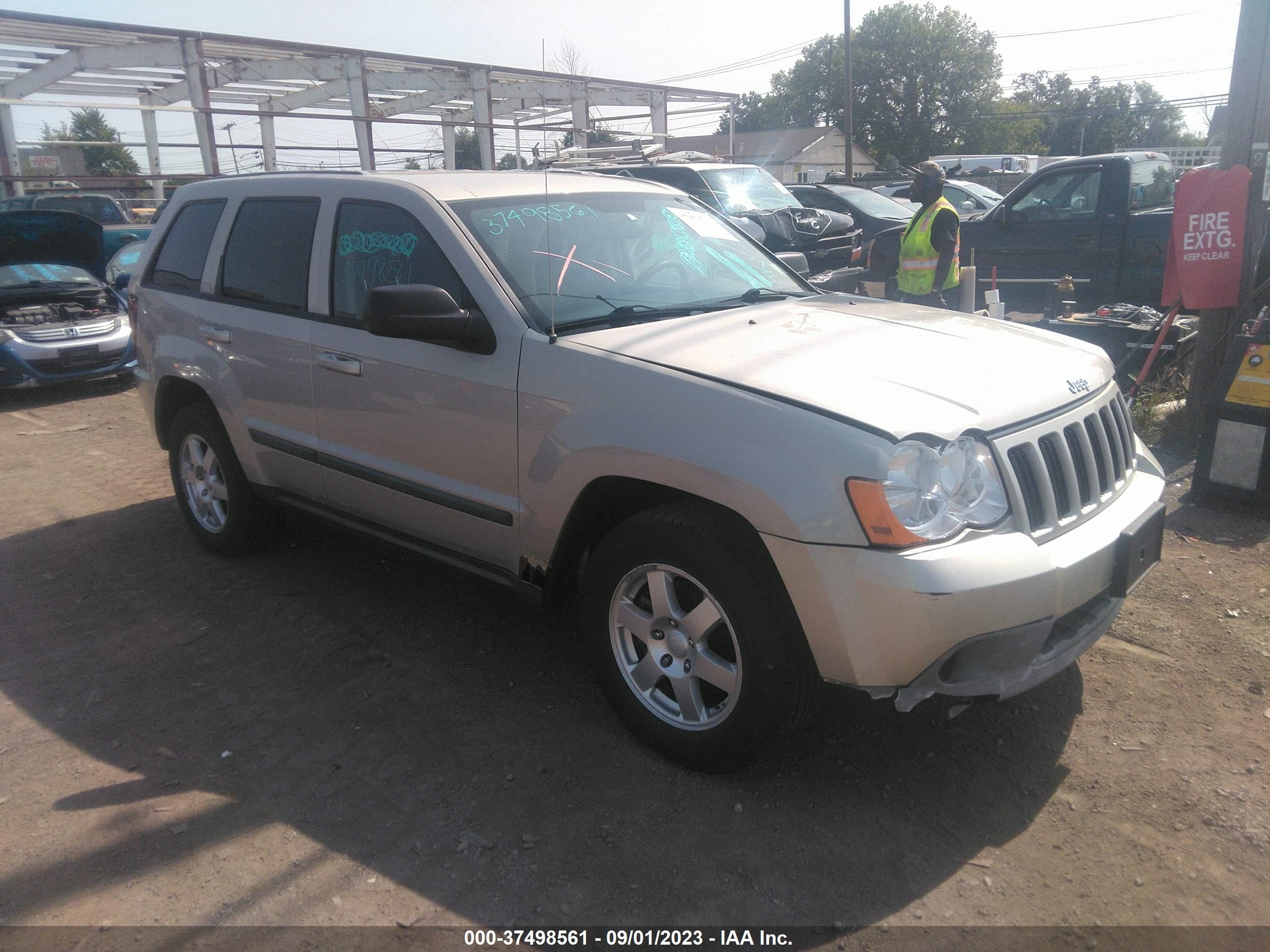 JEEP GRAND CHEROKEE 2008 1j8gr48kx8c129450