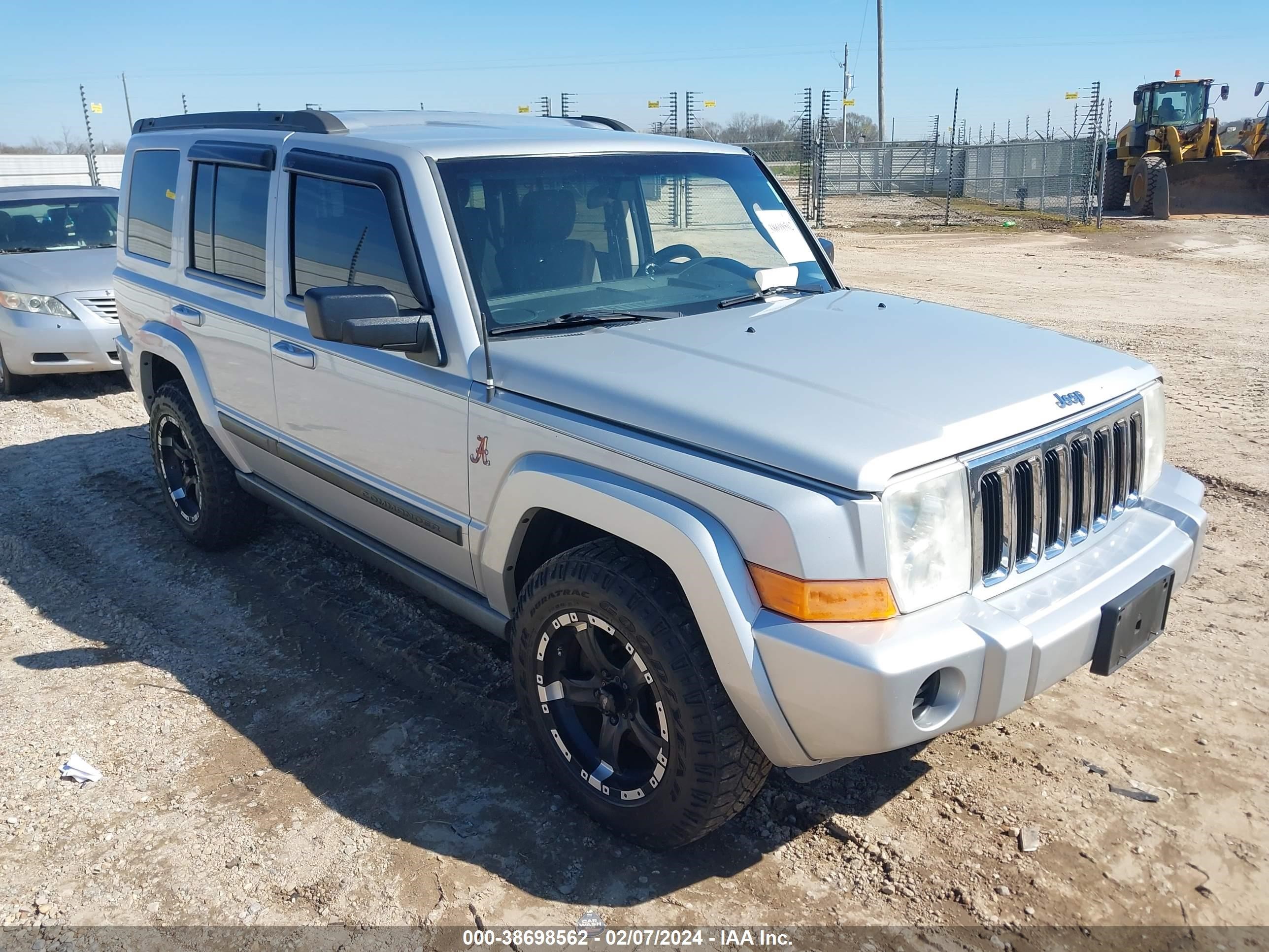 JEEP COMMANDER 2007 1j8hg48k07c597938