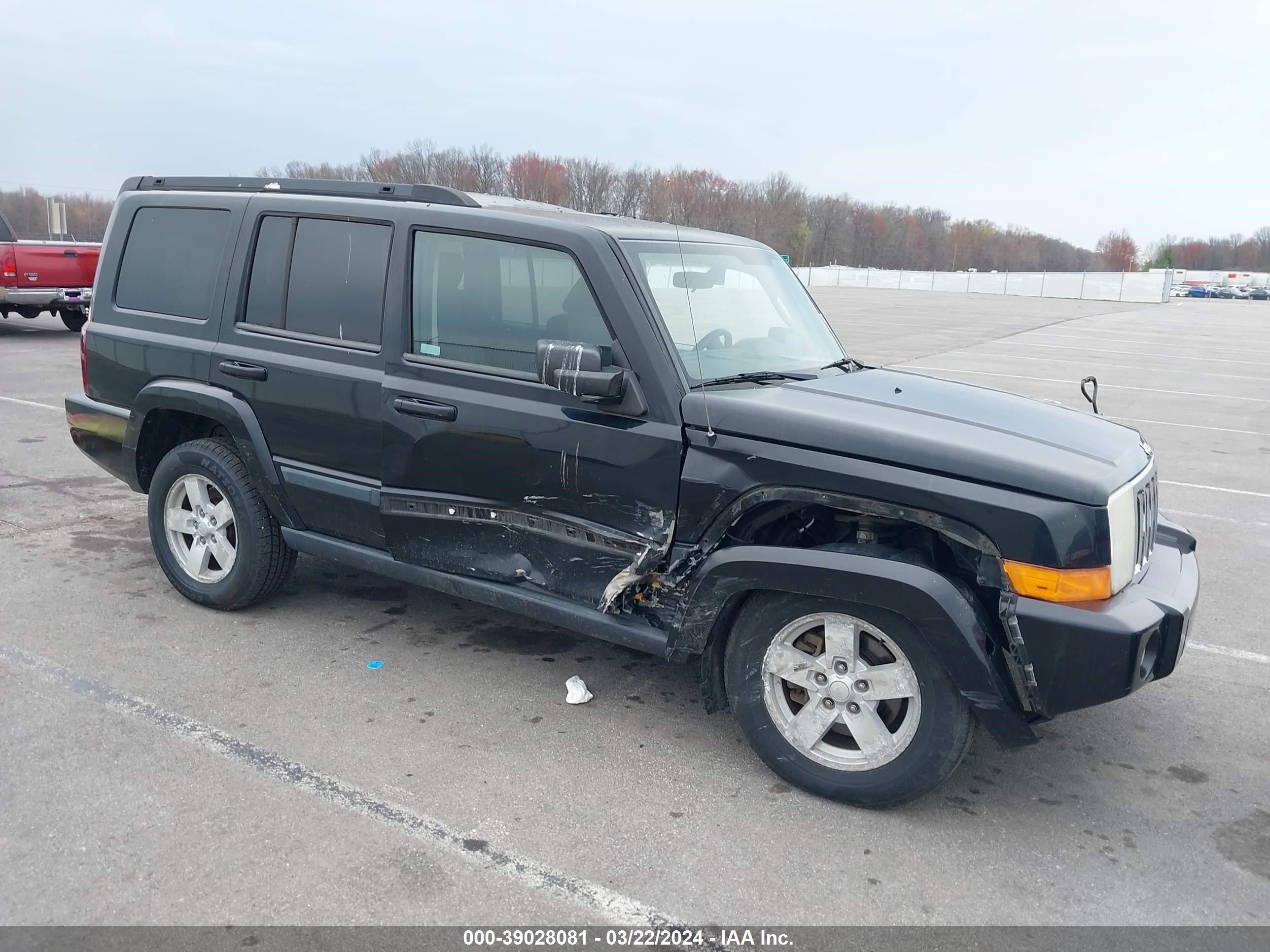 JEEP COMMANDER 2008 1j8hg48k38c166611