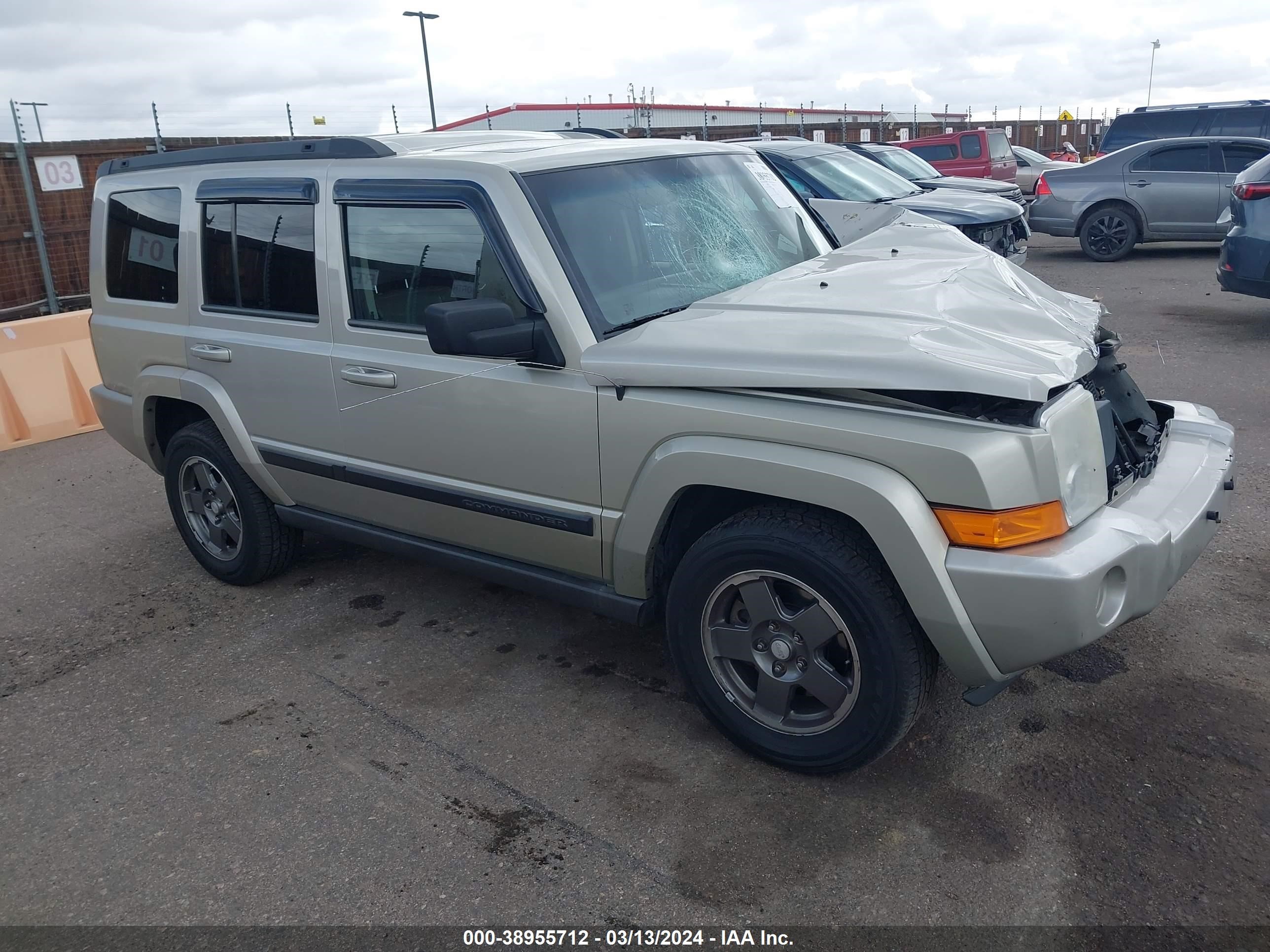 JEEP COMMANDER 2007 1j8hg48kx7c601302