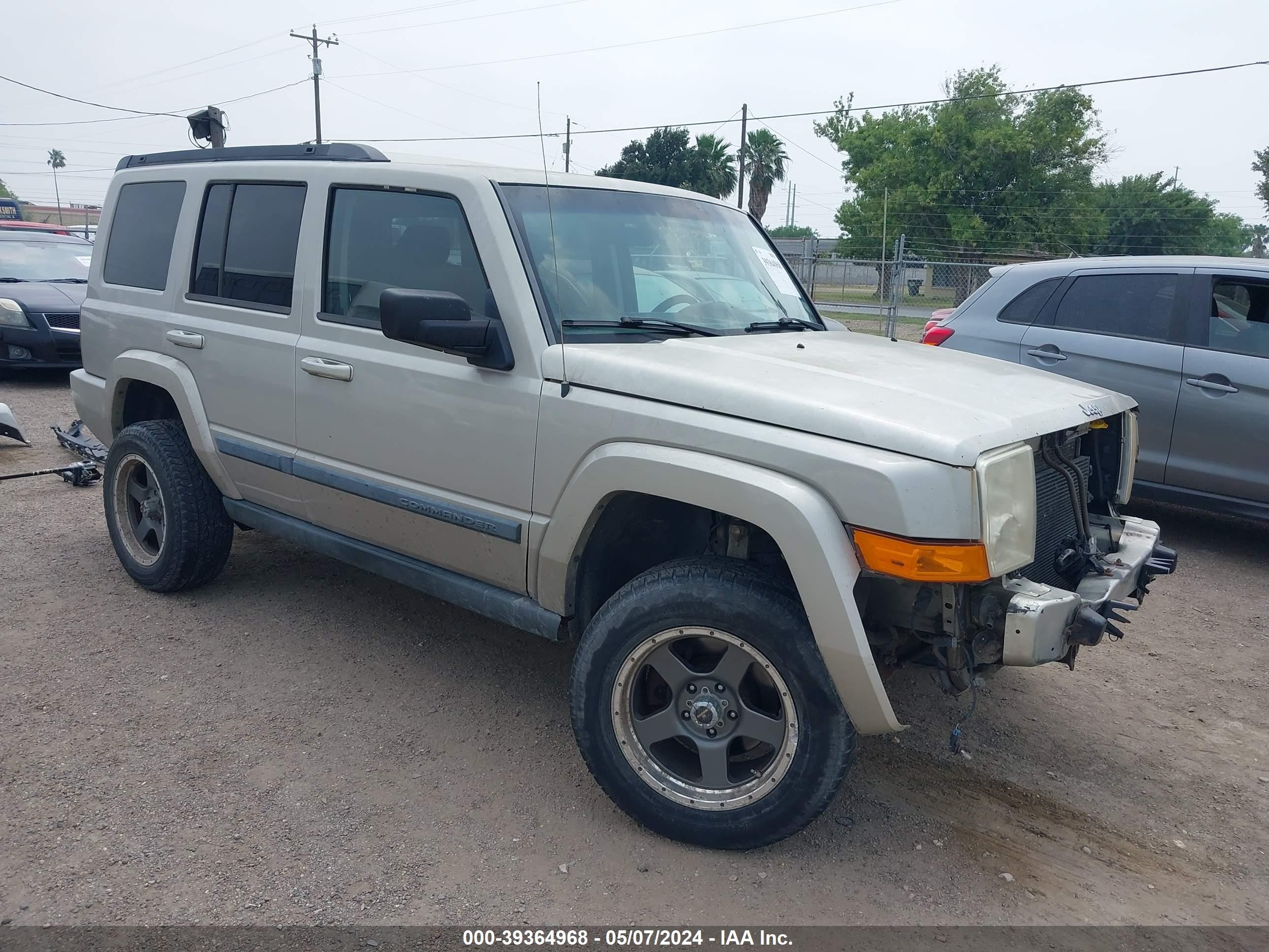 JEEP COMMANDER 2008 1j8hg48n68c151143