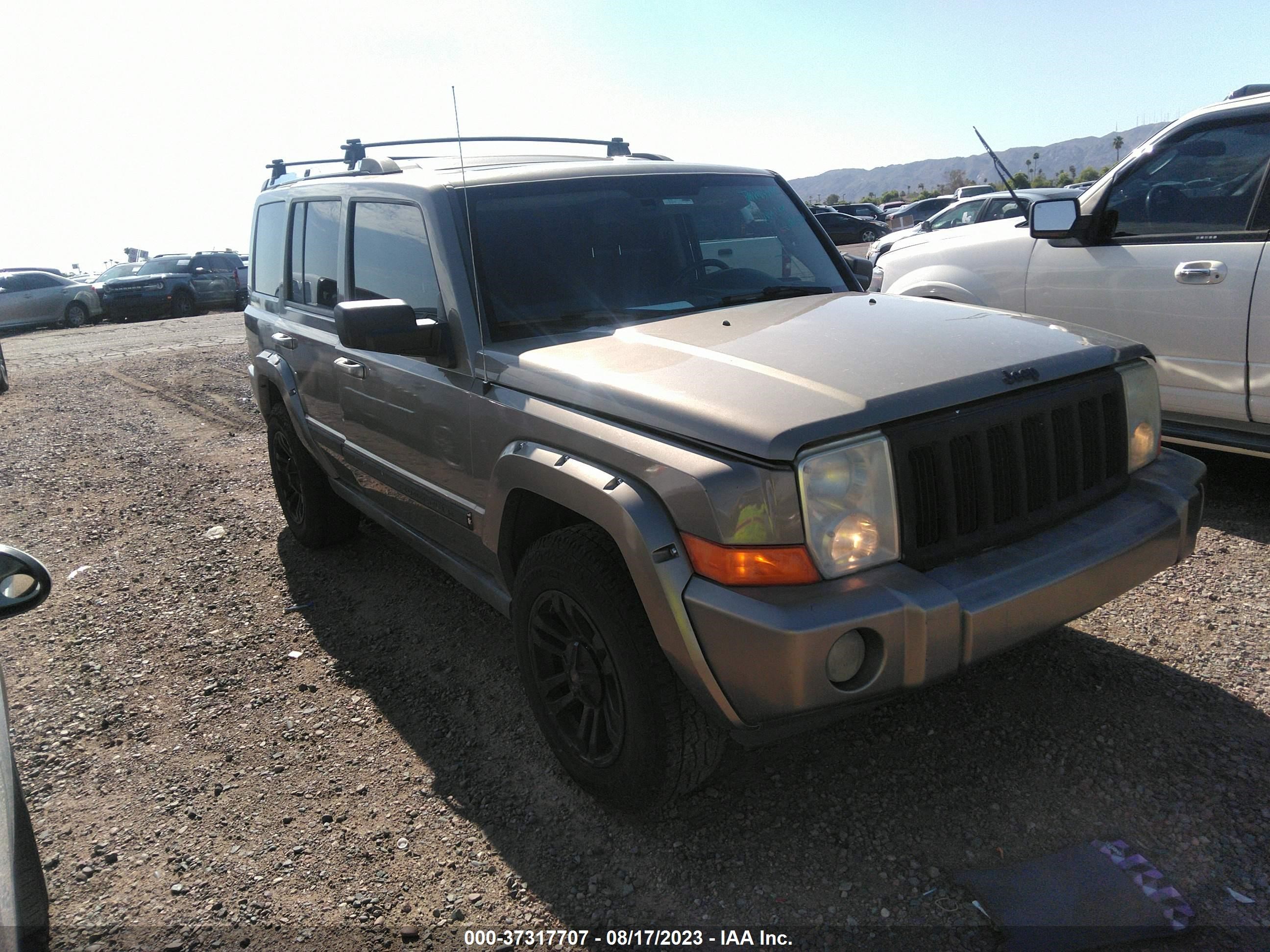 JEEP COMMANDER 2006 1j8hh58236c231022