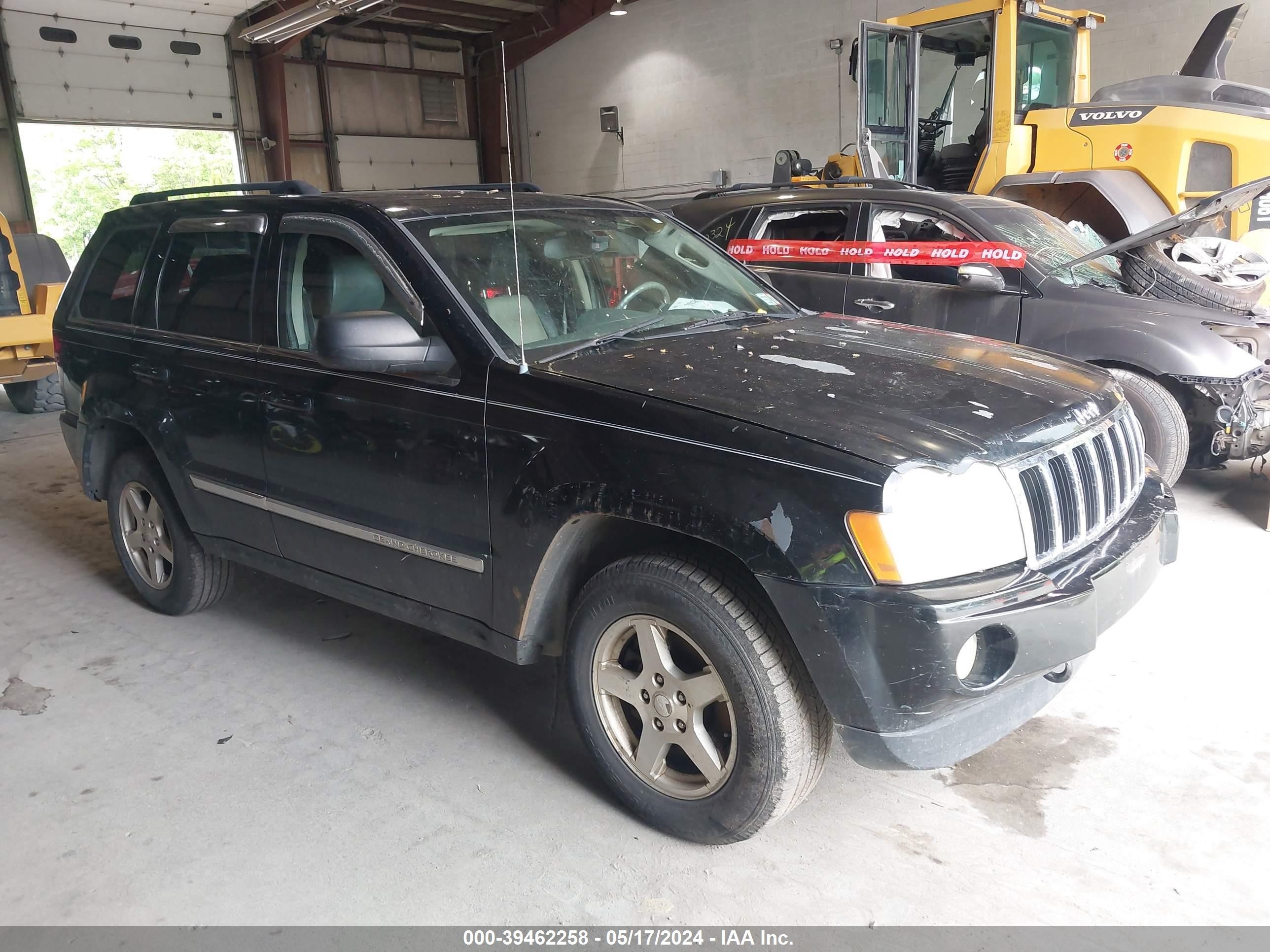 JEEP GRAND CHEROKEE 2005 1j8hr58245c730648