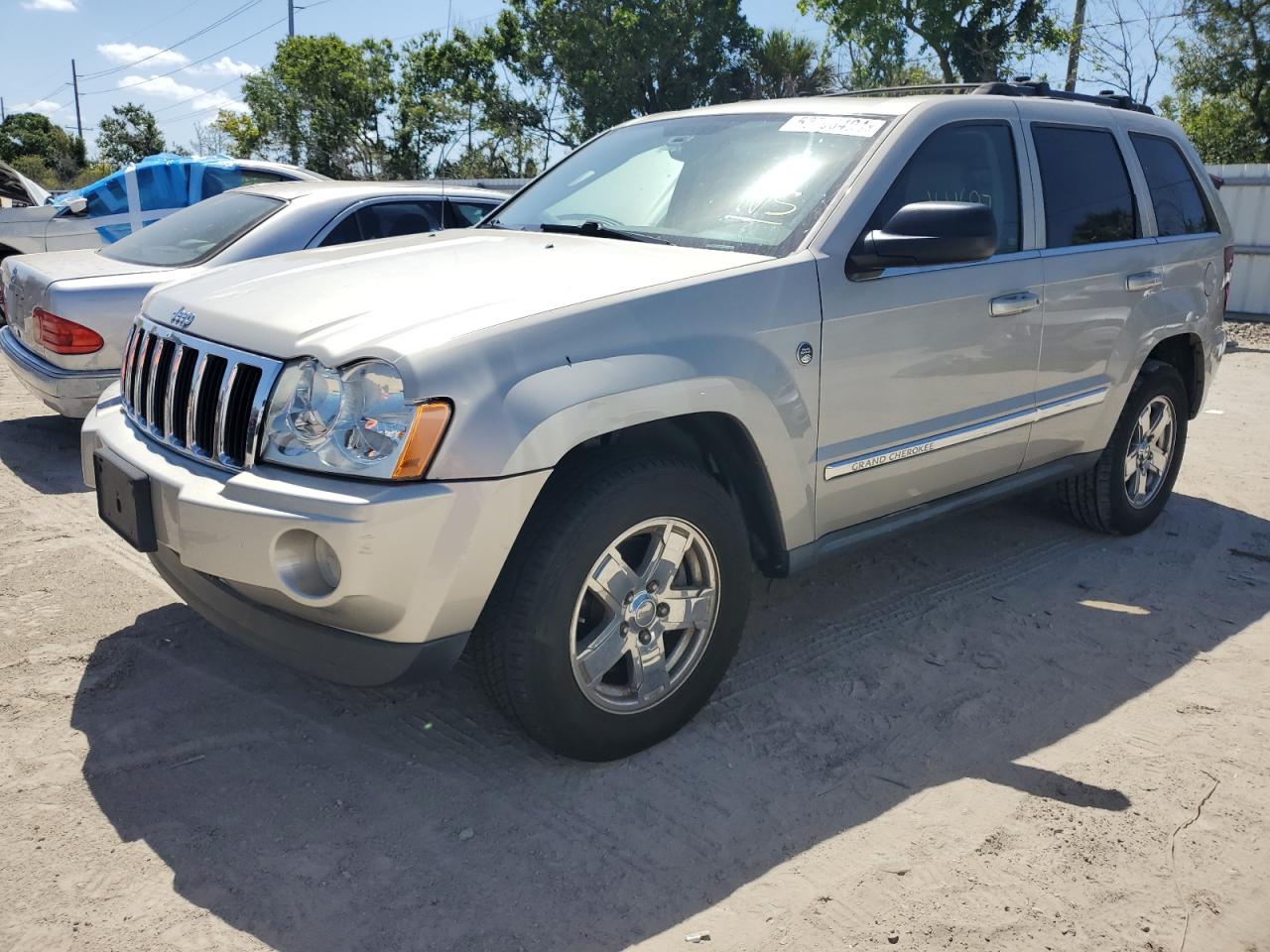 JEEP GRAND CHEROKEE 2007 1j8hr58287c551905