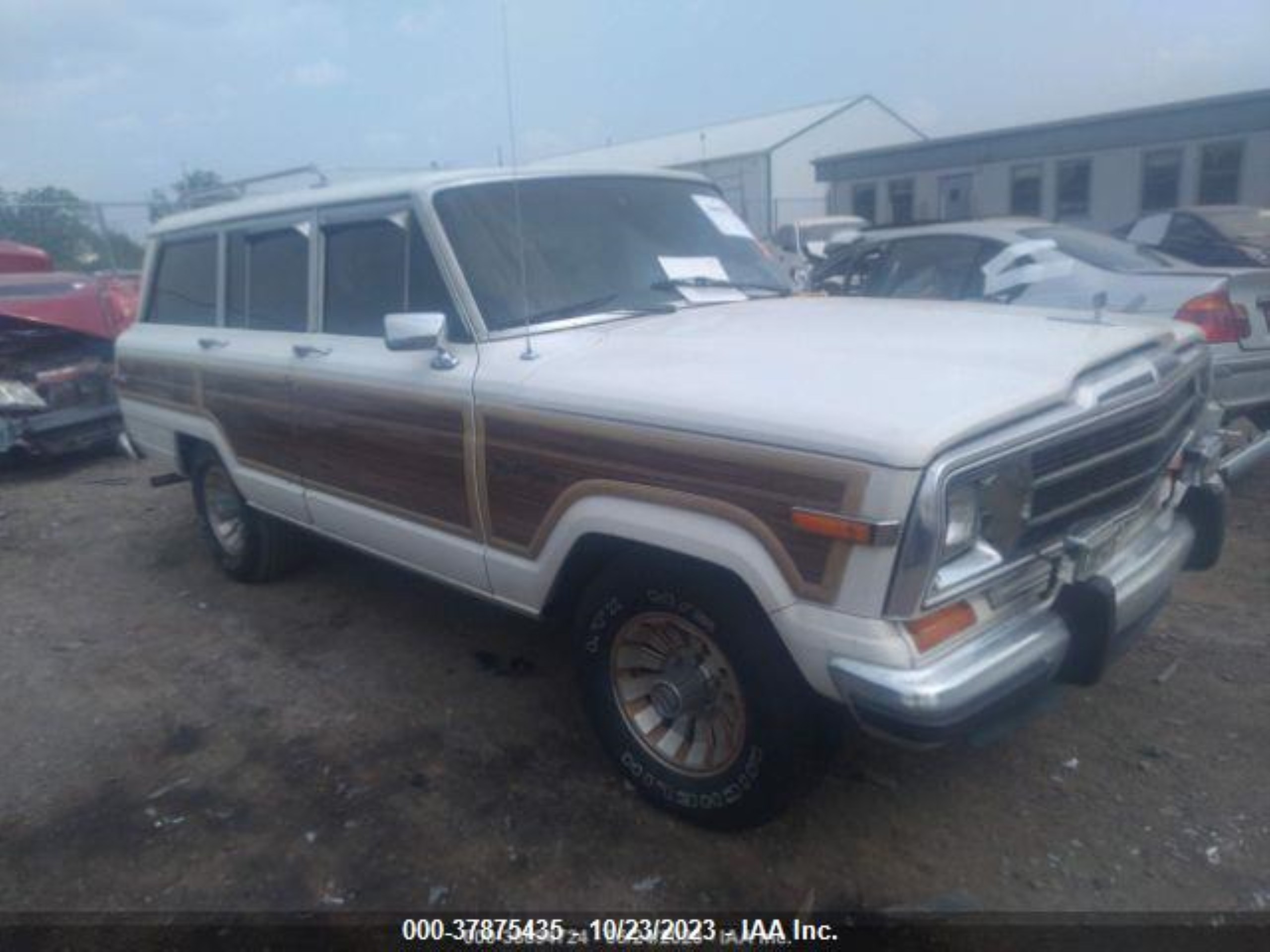 JEEP GRAND WAGONEER 1987 1jcnj15u2ht048175