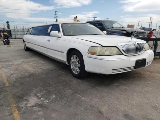 LINCOLN TOWN CAR E 2004 1l1fm81w54y650821