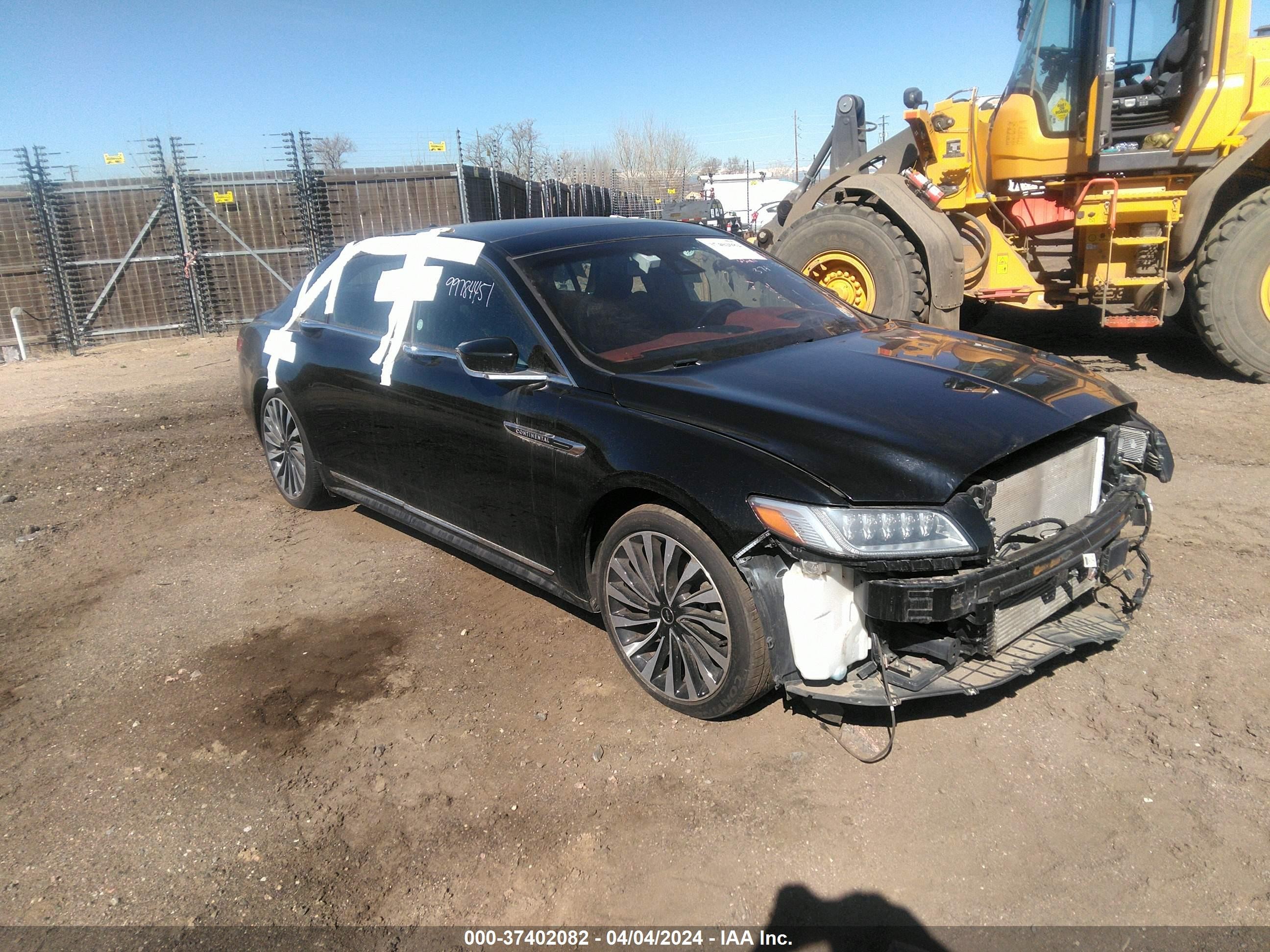 LINCOLN CONTINENTAL 2018 1ln6l9bp9j5611841