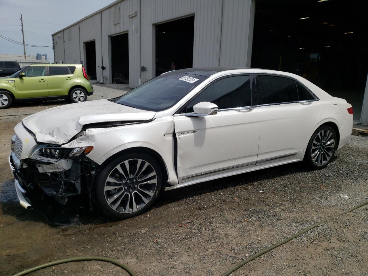 LINCOLN CONTINENTAL 2017 1ln6l9nc2h5636499