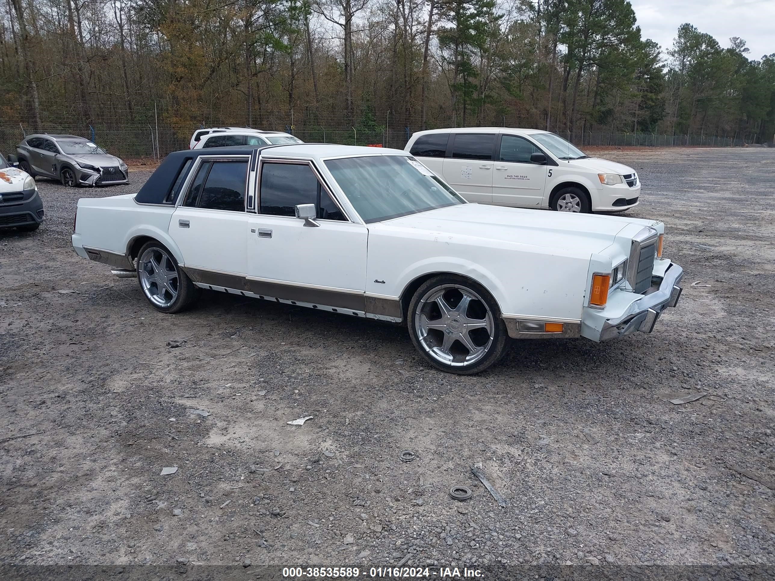 LINCOLN TOWN CAR 1989 1lnbm81f1ky617941