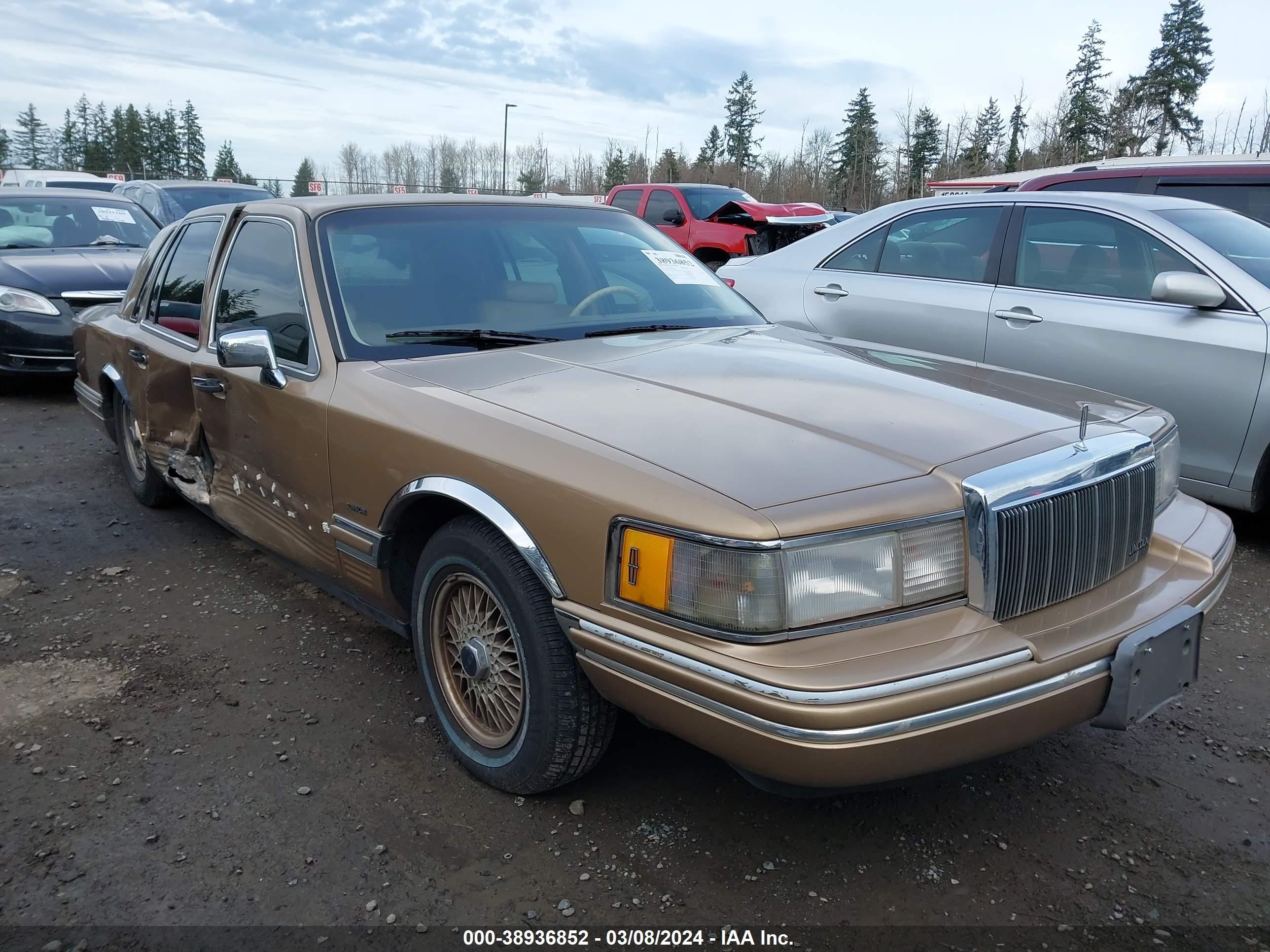 LINCOLN TOWN CAR 1991 1lncm81w4my667546