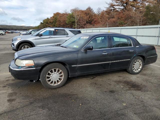 LINCOLN TOWNCAR 2006 1lnhm81v26y628390