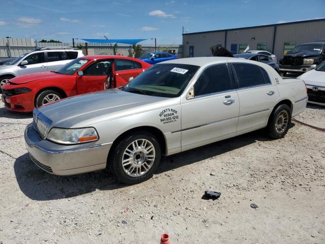 LINCOLN TOWNCAR 2007 1lnhm81v27y611221