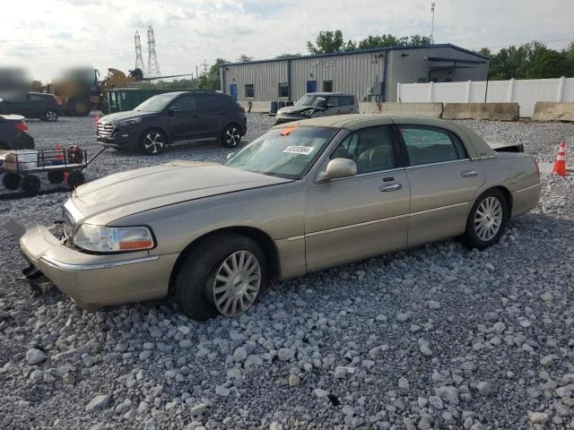 LINCOLN TOWN CAR E 2004 1lnhm81w04y621055