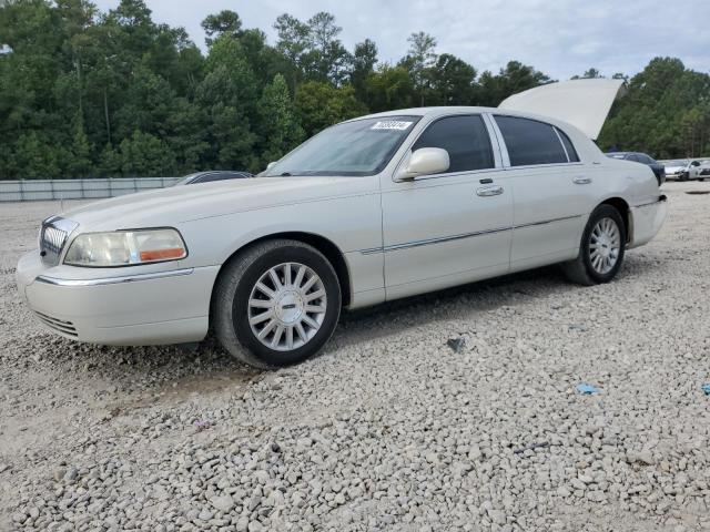 LINCOLN TOWN CAR E 2004 1lnhm81w04y672393