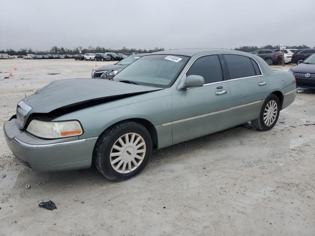 LINCOLN TOWNCAR 2005 1lnhm81w05y609957