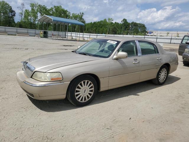 LINCOLN TOWNCAR 2005 1lnhm81w15y601320