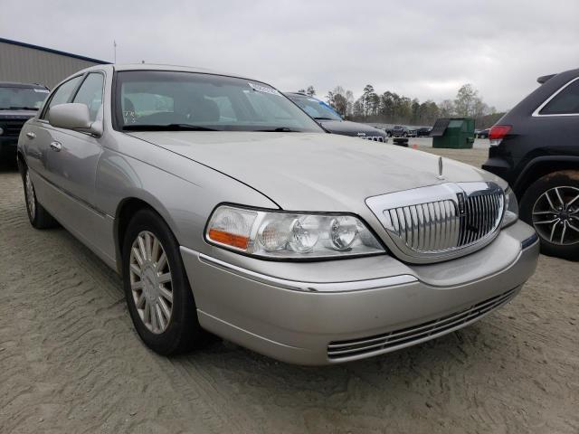 LINCOLN TOWN CAR S 2005 1lnhm81w15y638609