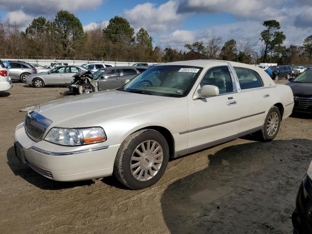 LINCOLN TOWNCAR 2007 1lnhm81w17y614409