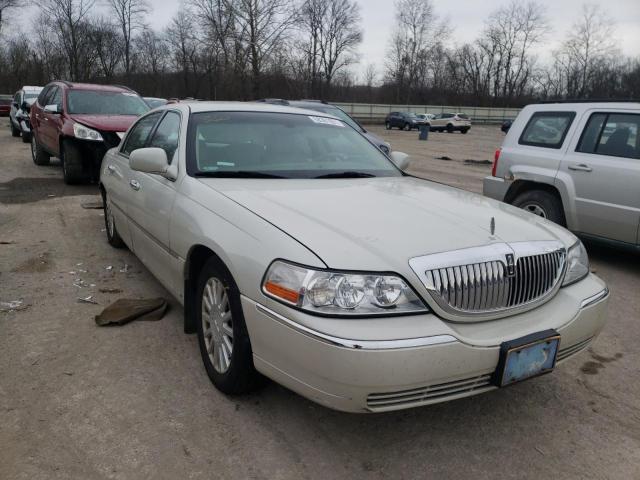 LINCOLN TOWN CAR S 2005 1lnhm81w25y626162