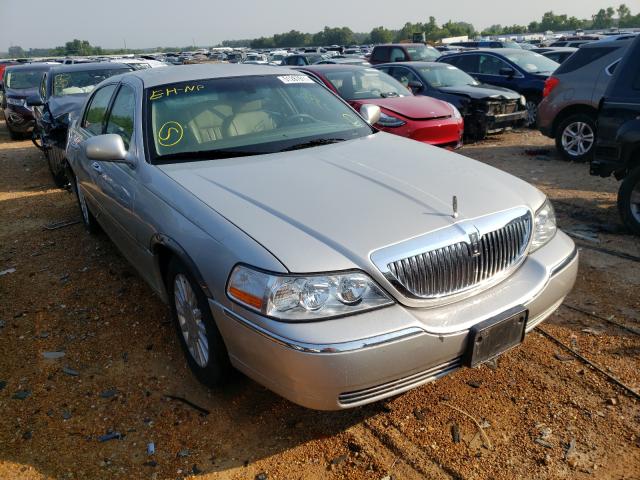 LINCOLN TOWN CAR S 2005 1lnhm81w25y654754