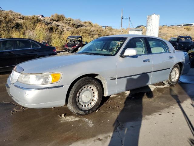 LINCOLN TOWNCAR 2000 1lnhm81w2yy894312