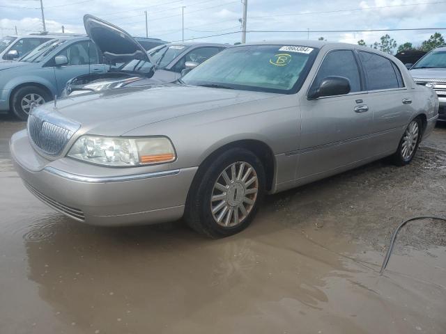 LINCOLN TOWN CAR E 2003 1lnhm81w33y639757