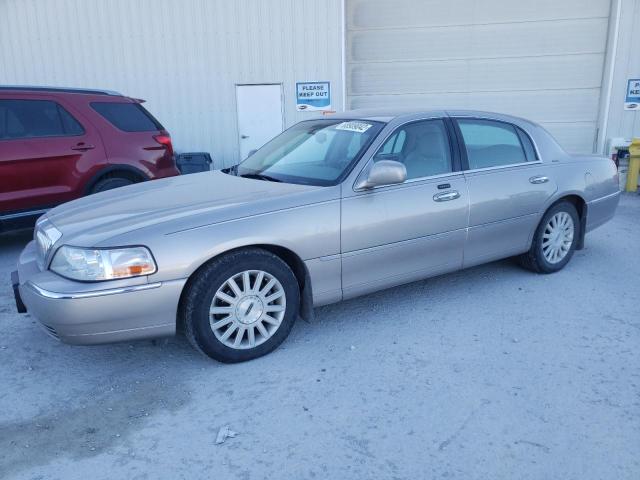 LINCOLN TOWN CAR E 2003 1lnhm81w33y660267