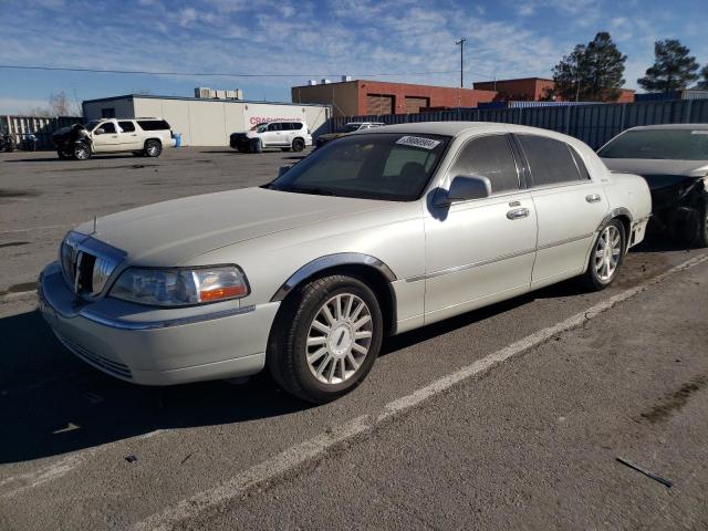 LINCOLN TOWNCAR 2005 1lnhm81w35y616840