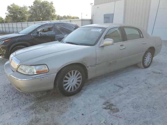 LINCOLN TOWNCAR 2005 1lnhm81w35y668534