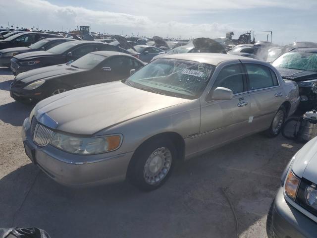 LINCOLN TOWN CAR E 2002 1lnhm81w42y658364