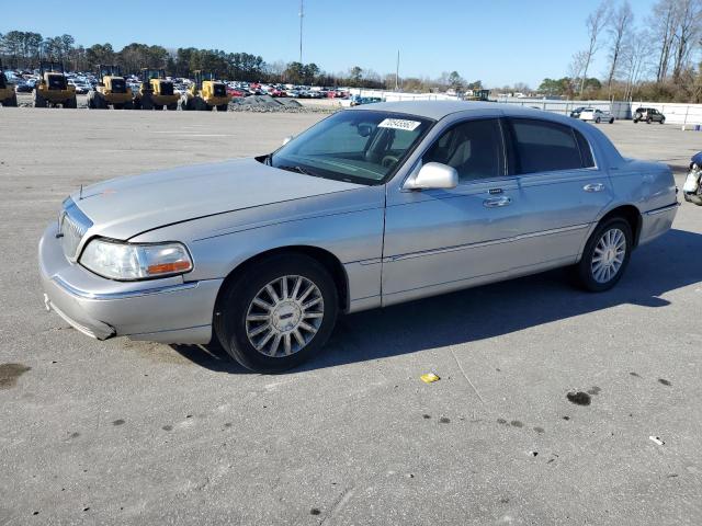 LINCOLN TOWN CAR E 2004 1lnhm81w44y619793