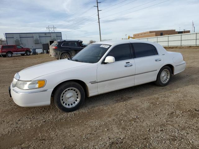 LINCOLN TOWNCAR 1999 1lnhm81w4xy669467