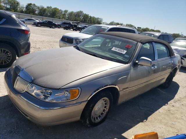 LINCOLN TOWNCAR 2000 1lnhm81w4yy929593